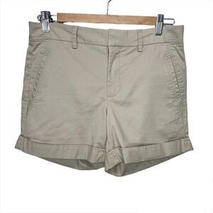 Vince Beige Rolled Cuff Shorts Size 4